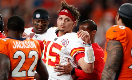 Patrick Mahomes encendió alarmas con lesión en la rodilla