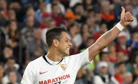 Chicharito reveló que sigue consejos de su padre cuando falla ocasiones de gol