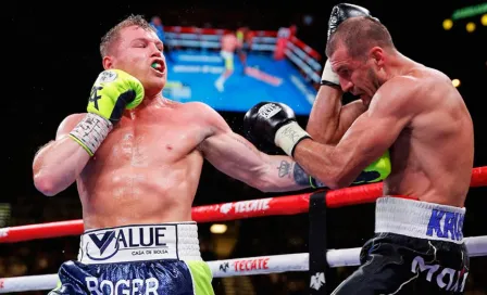 Canelo Álvarez, Campeón mundial Semicompleto tras noquear a Kovalev 