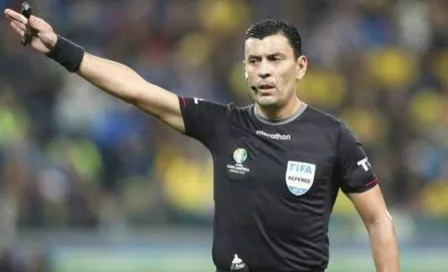 Roberto Tobar pitará la Final de la Copa Libertadores