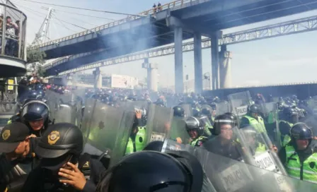 Elementos de la policía federal y capitalina se enfrentaron durante manifestación