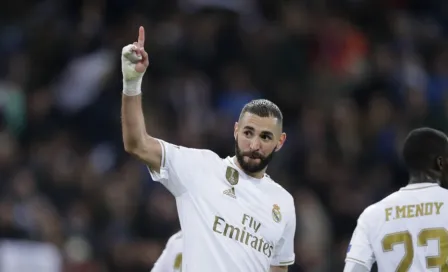 Olympique Lyon le propondrá a Benzema terminar su carrera en el club