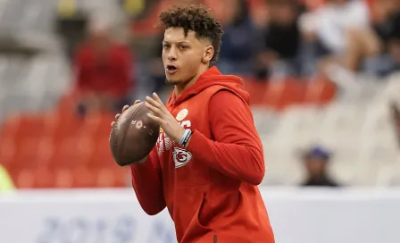 Mahomes y Butker brillaron en el calentamiento de los Chiefs en el Azteca