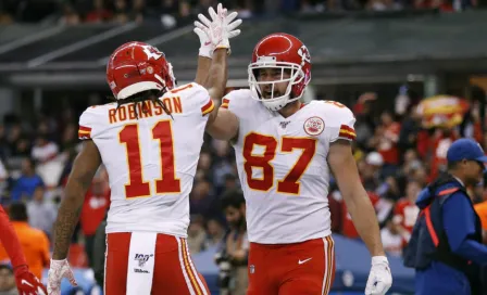 Chiefs derrotó a Chargers en el MNF celebrado en el Estadio Azteca