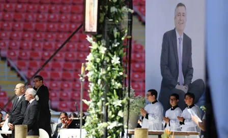 Chivas homenajeó a Jorge Vergara con emotiva misa póstuma