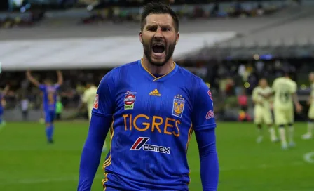 Gignac usó jersey de Tigres con seis estrellas en juego vs América