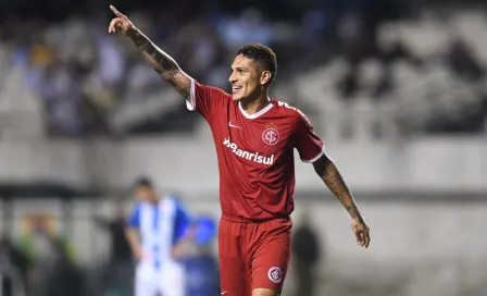 Paolo Guerrero estaría feliz de ir a Boca Jrs, reveló su agente 