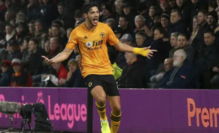 Raúl Jiménez estuvo pendiente de la remontada de América ante Tigres