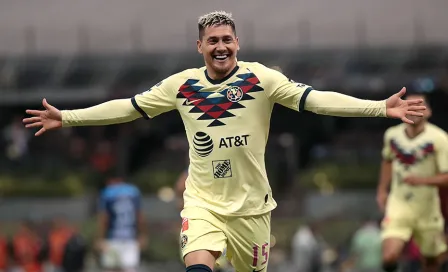 América: Nico Castillo disfrutó remontada vs Tigres en gradas del Volcán