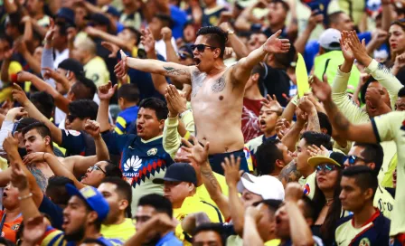 Reja se venció y cayó sobre aficionados del América