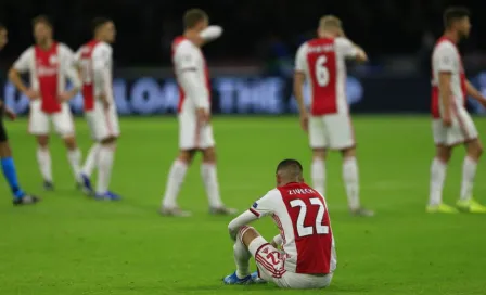 Edson Álvarez y Ajax, eliminados de Champions League tras caer ante Valencia