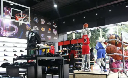 NBA inauguró su primera tienda oficial en México