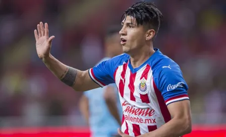 Alan Pulido: 'Chivas nunca me insistió para que me quedara'