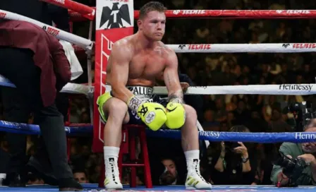 Canelo Álvarez dejó vacante el título Semicompleto de la OMB