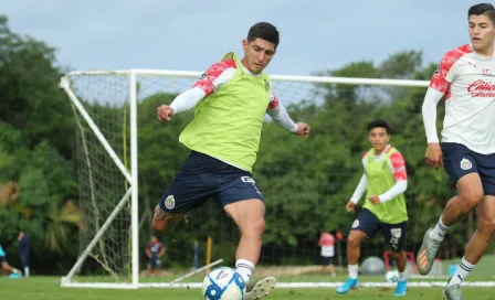 Chivas: Tena presentará su primer 11 ya con refuerzos vs Venados