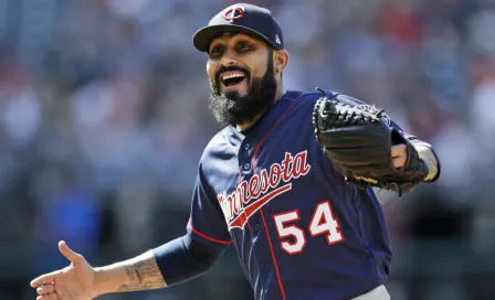 Sergio Romo firmó un año con los Twins de Minnesota