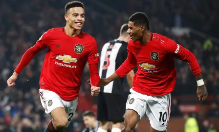  Manchester United remontó al Newcastle y respiró en Premier League