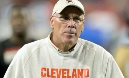 John Dorsey, gerente general de los Cleveland Browns, fue dado de baja