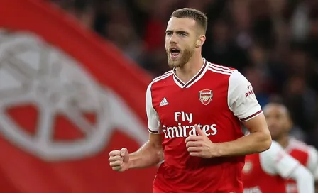 Calum Chambers se perderá el resto de la temporada con Arsenal