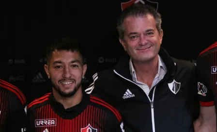 Luciano Acosta, refuerzo de Atlas, tuvo la posibilidad de ir al PSG