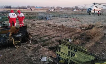 Avión ucraniano con 170 personas chocó cerca de capital iraní