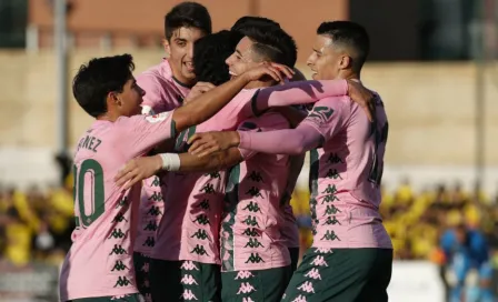 Diego Lainez sumó su tercera titularidad en victoria del Betis en Copa del Rey