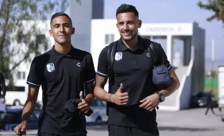 Querétaro presentó sus nuevas playeras hechas por Charly Futbol