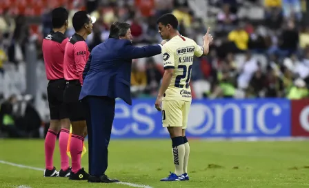 América: Piojo Herrera reveló que seguirán apostando por jóvenes extranjeros