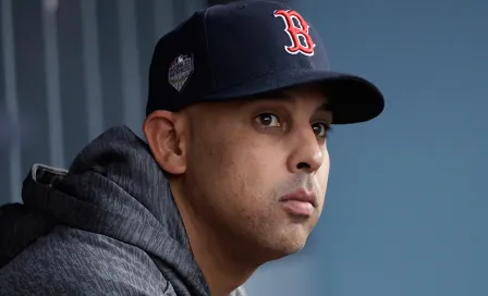 Red Sox despide a Alex Cora por escándalo de robo de señales