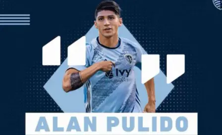 Alan Pulido, con el objetivo del Título de goleo de Carlos Vela