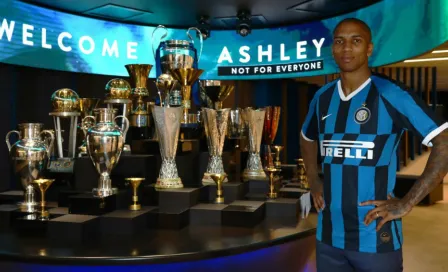 Ashley Young fichó con el Inter de Milan