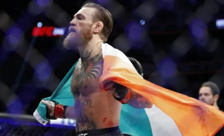 Video: MCGregor festejó su triunfo con la abuela de Donald Cerrone