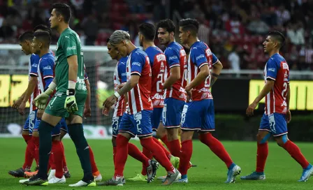 Chivas, sorprendido y exhibido por Dorados en Copa MX