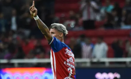 Chivas, el segundo equipo que más gastó en fichajes de invierno a nivel mundial