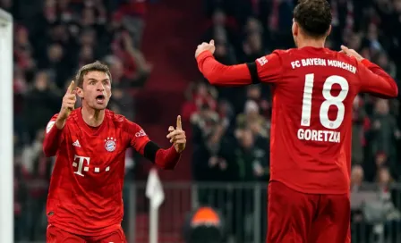 Bayern Munich goleó a Schalke y se pone a un punto del líder Leipzig