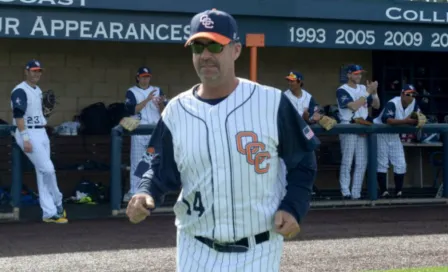 Leyenda del beisbol colegial, también falleció junto a Kobe Bryant