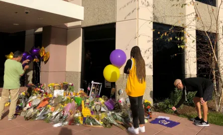 VIDEO: Rezos en la Mamba Academy al enterarse de la muerte de Kobe Bryant