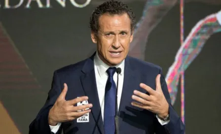 Jorge Valdano: 'El futbolista mexicano se cree menos de lo que es'