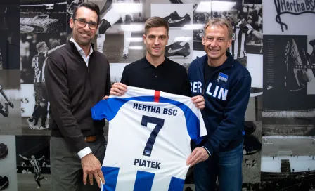 Krzysztof Piatek salió del Milan para reforzar al Hertha Berlín