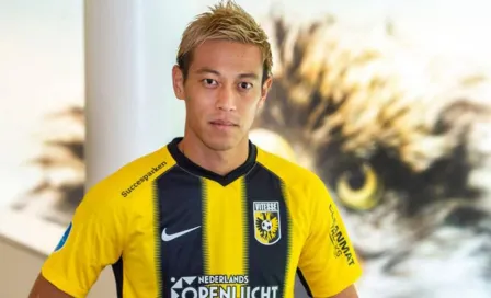 Keisuke Honda, ex de Pachuca, firmó con Botafogo