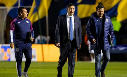   Chivas: Luis Fernando Tena descartó que haya crisis en el Rebaño 