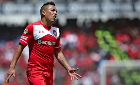 FIFA tendrá que decidir si Christian Cueva llega al Pachuca