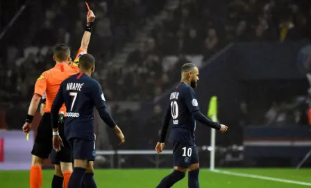 Neymar se 'hizo' expulsar contra el Girondins y causa polémica