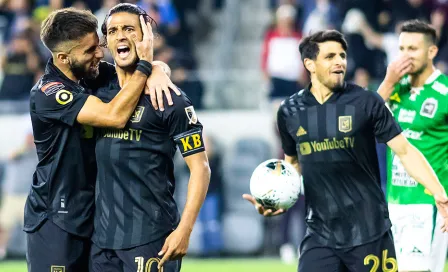 Carlos Vela anotó su primer gol a un equipo mexicano