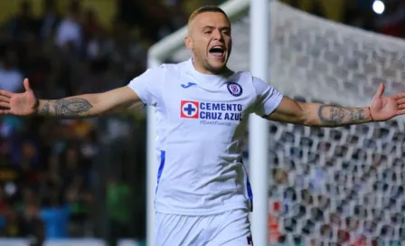 Cruz Azul: Cabecita Rodríguez tomó el liderato de goleo tras doblete ante Monarcas