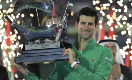 Djokovic venció a Tsitsipas y se coronó campeón de Dubai 