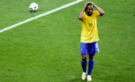 Ronaldinho reveló que su única preocupación en la cárcel es la salud de su madre