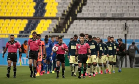 Estadio Azteca alberga juego a puerta cerrada 11 años después