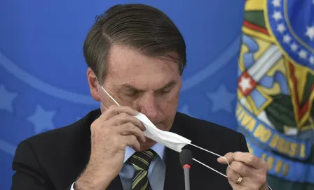 Bolsonaro: 'Brasil le está ganando por goleada al coronavirus'