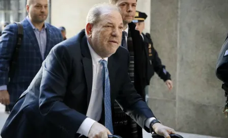 Harvey Weinstein dio positivo a coronavirus en la cárcel